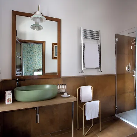 La Nova Bed And Museum 4*